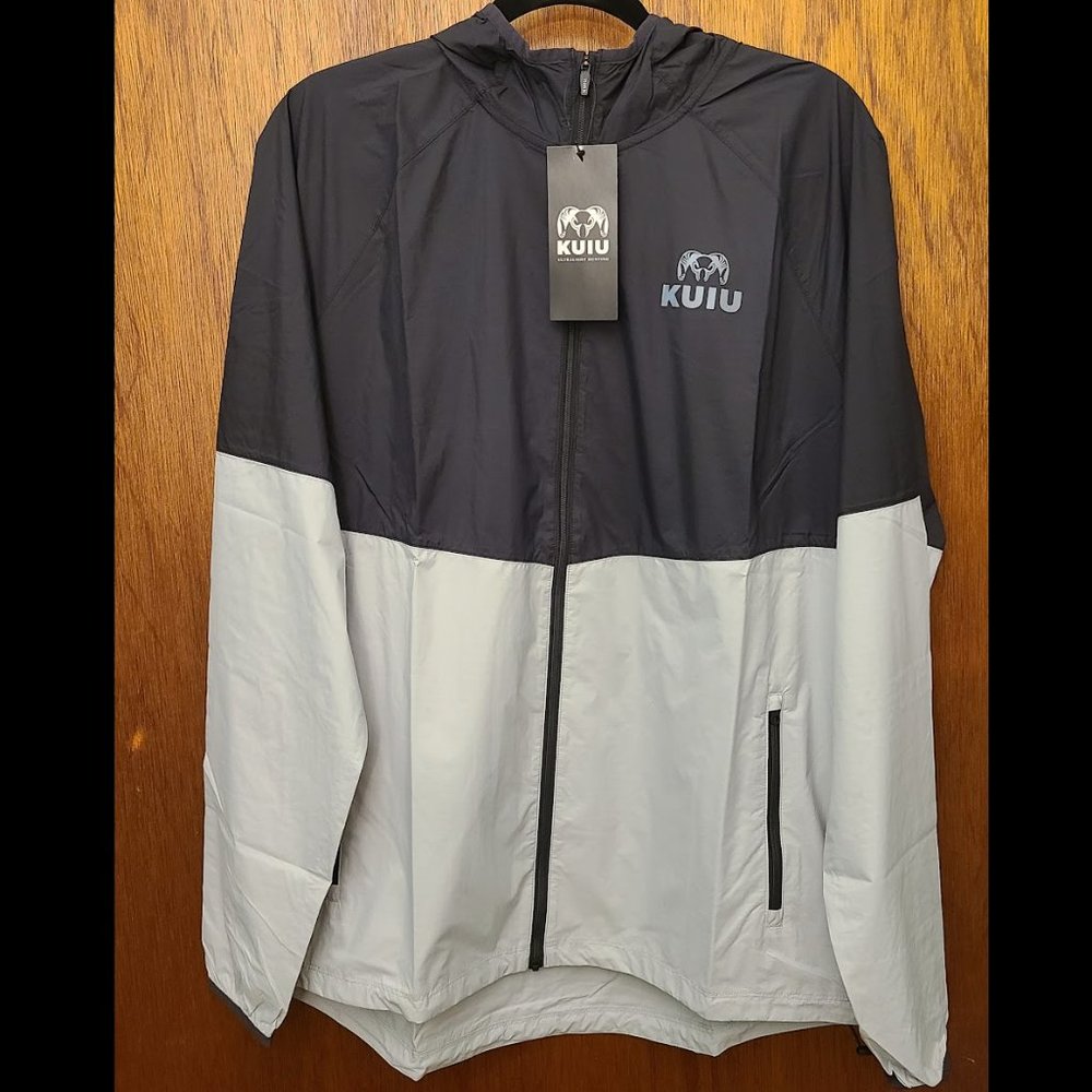 KUIU NWT Training Tech Wind Jacket - Black/Light Grey
